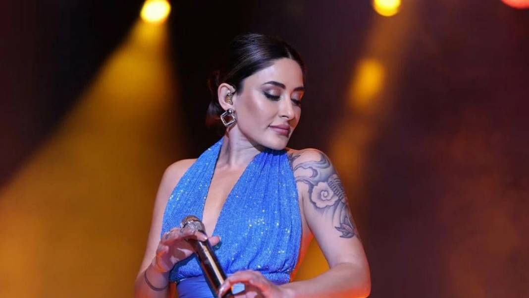 Rasim Ozan Kütahyalı yine gündemi salladı: Melek Mosso'yu fena kızdıracak ' Taşra' yorumu! 9