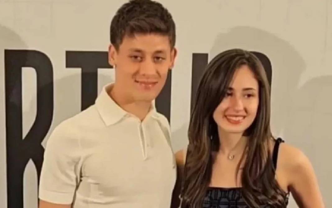 Arda Güler ve Duru Nayman kameraları görünce panikledi! Görmemiş gibi yapalım 1