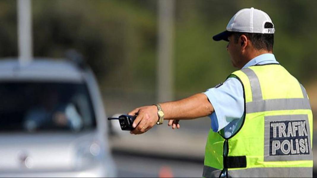 Hız sınırlarında cezalar güncellendi: İşte, 30 bin liraya kadar yükselen o liste! 12