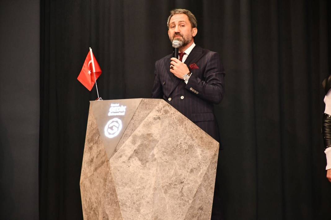 Pendik Kaymakamlığı, AHİSİAD ve Milli Eğitim Müdürlüğü İşbirliği İle Nevruz Bayramı Coşku İle Kutlandı 2