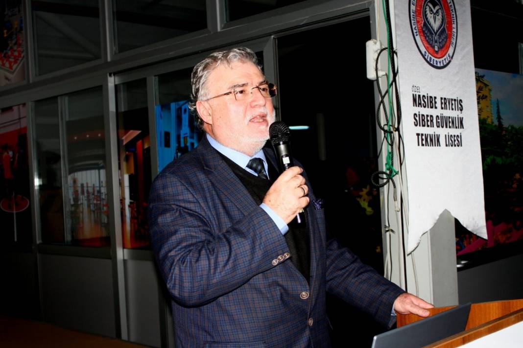 Eryetiş -Balkanlar okulları eğitim camiasını iftar programında buluşturdu 1