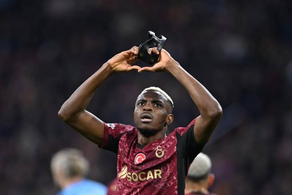 Okan Buruk Açıkladı! Victor Osimhen'nin sahalara döneceği tarih belli oldu 4