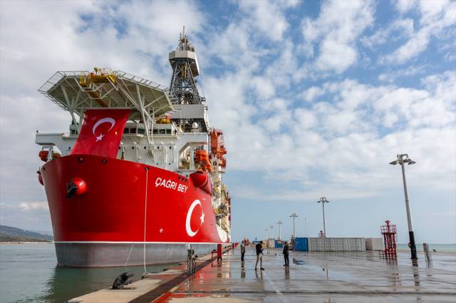 Çağrı Bey Somali'ye ulaştı: Türk gemisi yoğun ilgi gördü! 6