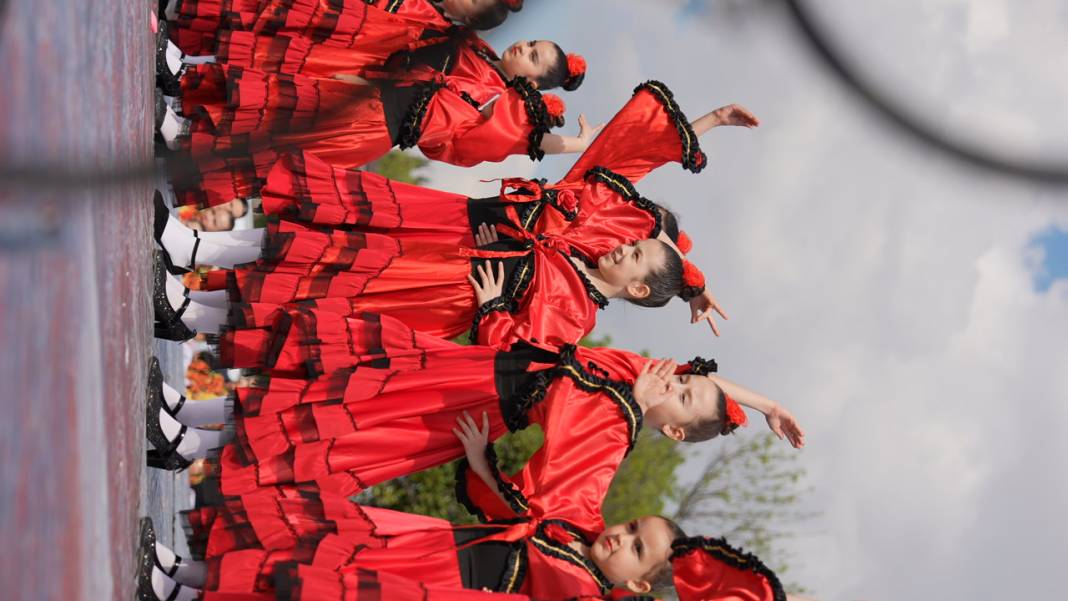 Tuzla’da 23 Nisan’da İshakpaşa Parkı açıldı bayram coşkusu kortejle taçlandı 13