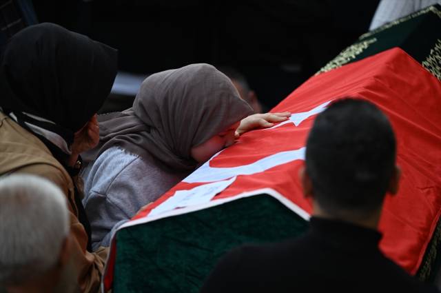 Sözün bittiği yer: Kahramanmaraş okul saldırısında ölen öğrenciler tek tek toprağa verildi 1