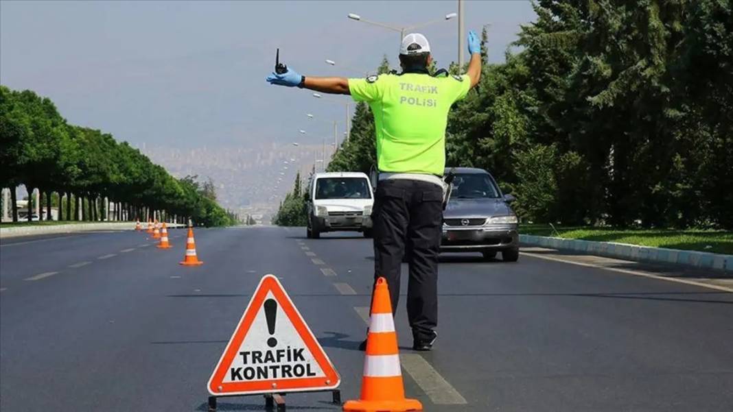 Araç sahipleri bu habere dikkat! Güvenlik ekipmanları güncellendi, işte bulunması zorunlu araç- gereçler 1