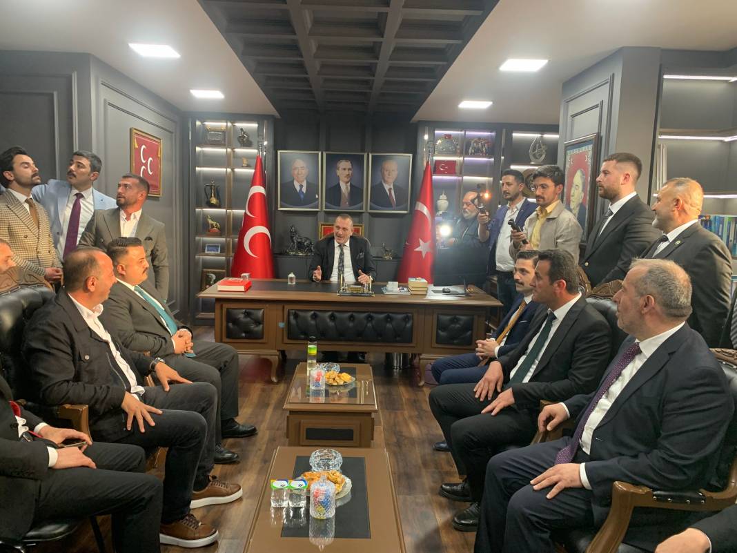 MHP Pendik ilçe başkanı Muharrem Kır görkemli bir törenle görevine başladı 6