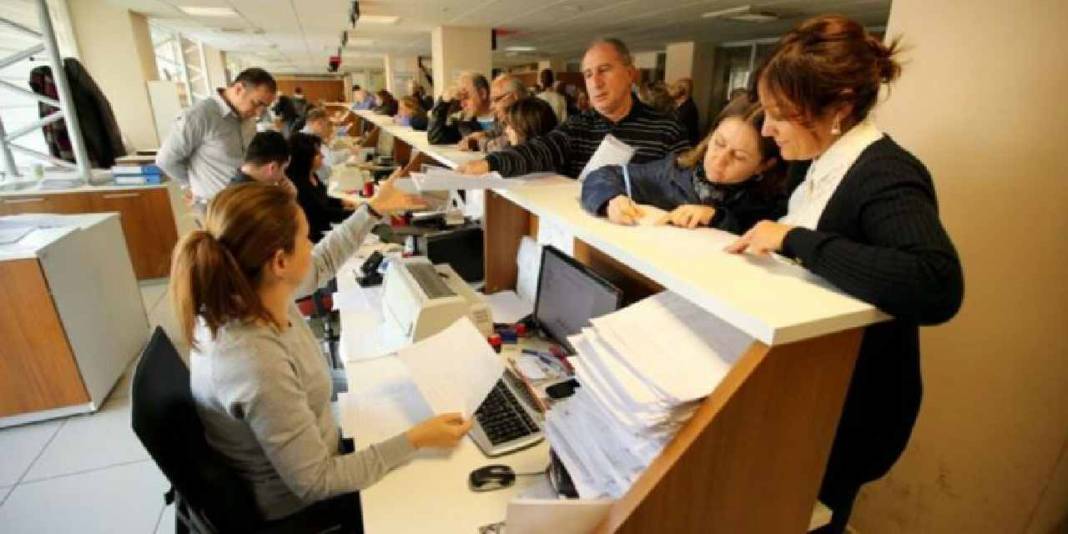 Aracı olanlar bu habere dikkat! Resmi Gazete'de yayımlandı: Noter artık ücret alacak! 1