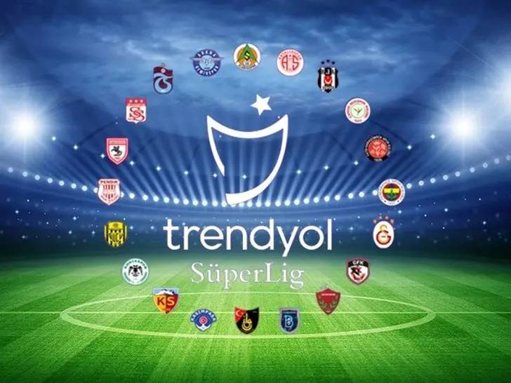 Süper Lig'de 33. haftanın programı: Hangi takımlar küme düşebilir? 9