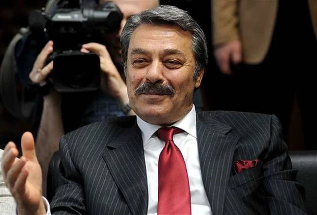 Korkulan oldu: Usta oyuncu Kadir İnanır'dan kötü haber! 3