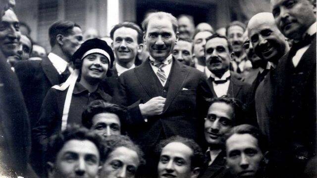 Gençliğe emanet edilen mücadele: 19 Mayıs 1919 1