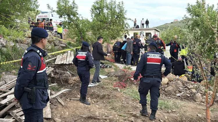 Su kuyusuna temizlik için inen bir daha çıkamadı: 3 kişinin cesedi peş peşe çıktı, 1 kişi ağır yaralı 5