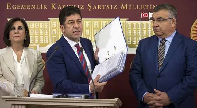 Özgür Özel'in kurduğu Yeni Parti'nin PM'den sonra A takımı (MYK)'sı belli oldu 7
