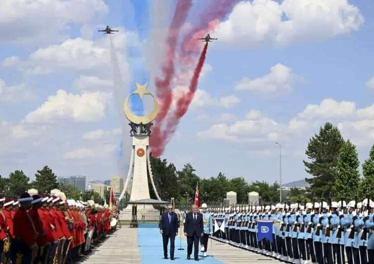 Dünya Ankara'yı konuştu: Tarihi NATO Zirvesi'nde dünya liderleri Türkiye’yi bakın nasıl buldu? 25