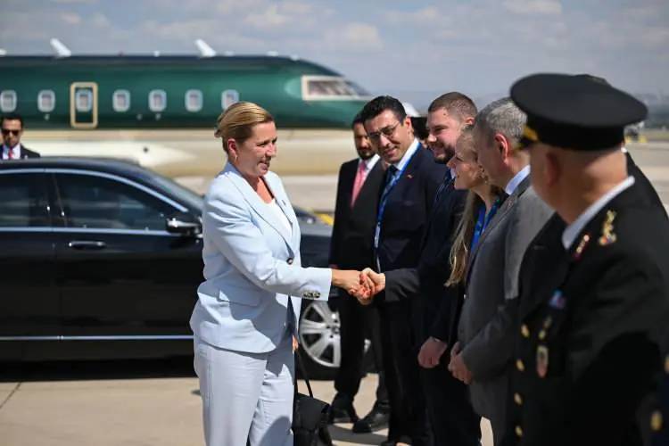 Dünya Ankara'yı konuştu: Tarihi NATO Zirvesi'nde dünya liderleri Türkiye’yi bakın nasıl buldu? 8