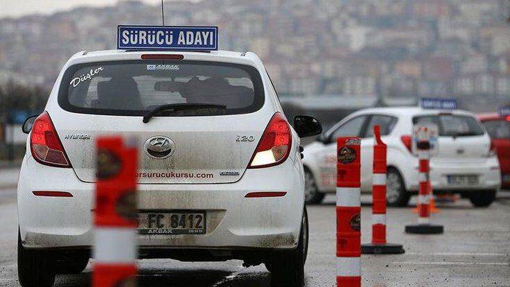 TBMM'de toplu düzenleme: Ehliyetten emekli maaşına, PTT'den havacılığa her şey değişiyor! 5