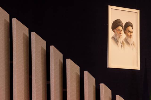 İran'da Hamaney'e veda töreni! Türkiye'den bakın hangi isimler törene katıldı? 1