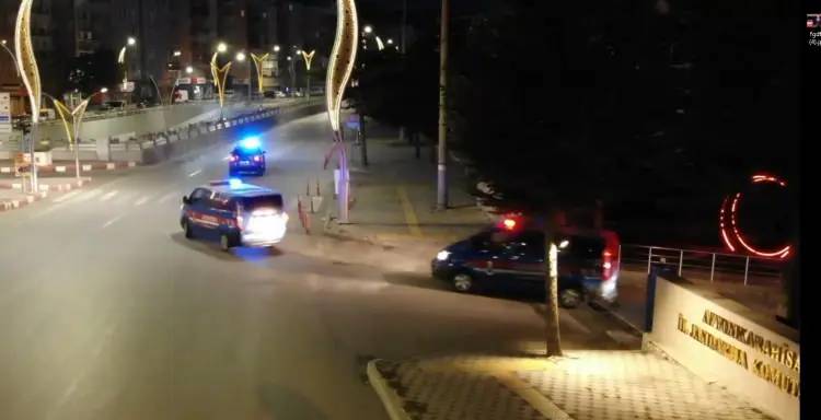 Jandarmadan 24 ilde soluk kesen narkotik operasyon: 138 şüpheli yakalandı 2