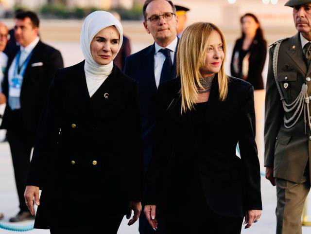 Meloni Trump'tan köşe bucak kaçtı: NATO Zirvesi öncesi Erdoğan'dan bakın ne rica etmiş? 2
