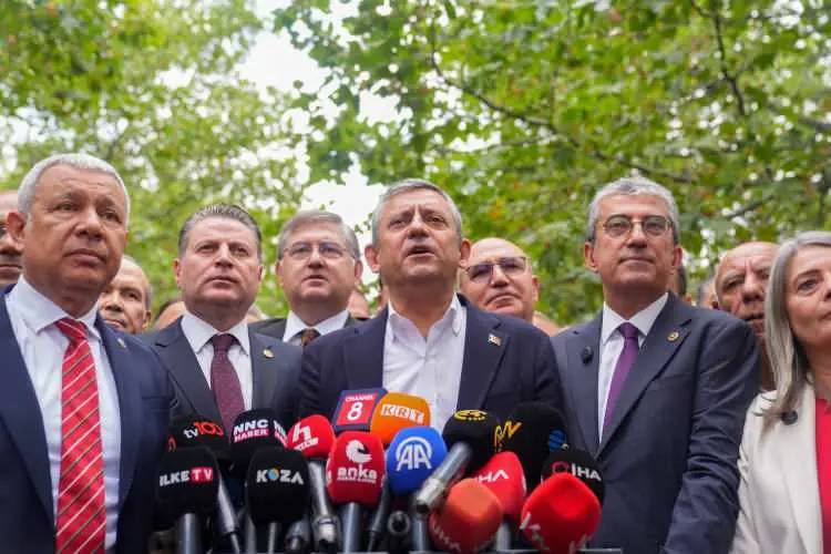 Özgür Özel'in kurduğu Yeni Parti'nin PM'den sonra A takımı (MYK)'sı belli oldu 13