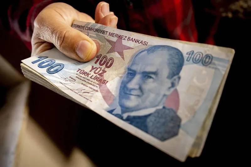 Emeklilerin beklediği zam farkı, o tarihde hesapta! 2