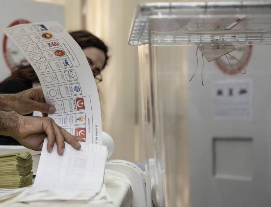 CHP'nin oyları bölündü: Yeni Parti sonrası hangi parti ne kadar oy aldı? İşte olay anket! 10