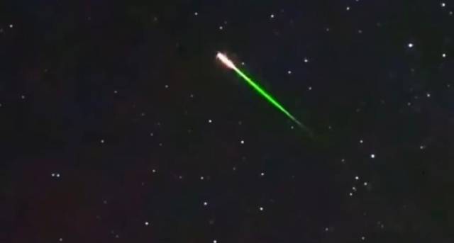 Perseid meteor şöleni: Binlerce kişi izledi, Trafik kilitlendi, kilometrelerce yürüdüler... 4