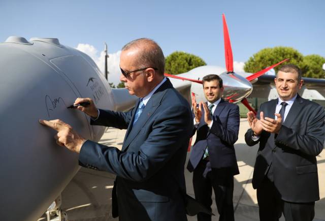 Türkiye'nin vergi rekortmenleri belli oldu! Listenin başında iki kardeşin ismi var! 4