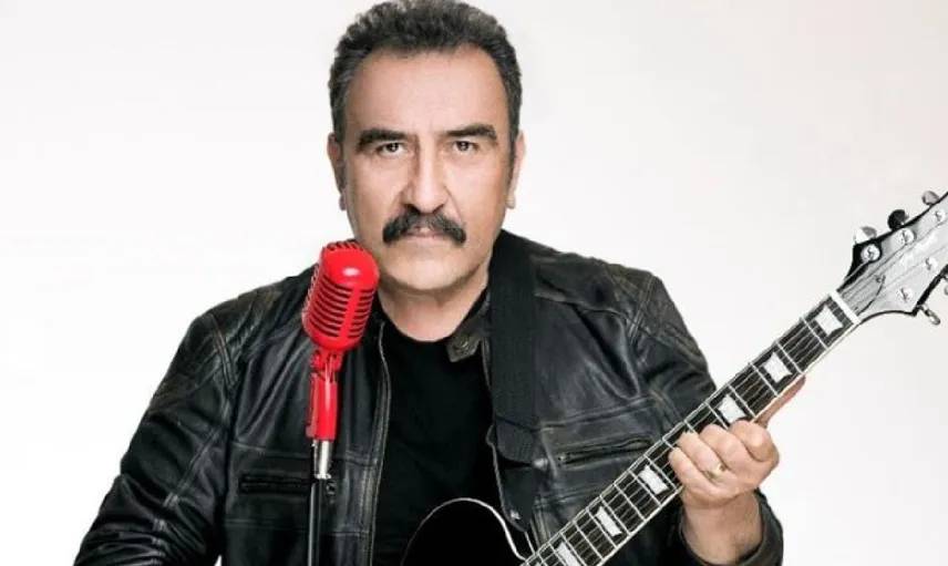 Ümit Besen uçağı kaçınca kızı Ezgi Besen'in nikahına yetişemedi! 2