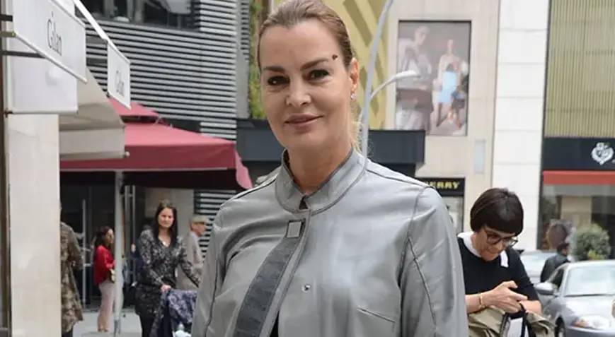 Bir zamanlar podyumlarda esiyordu: Sibel Turnagöl şimdi oto sanayide lokantacı 7