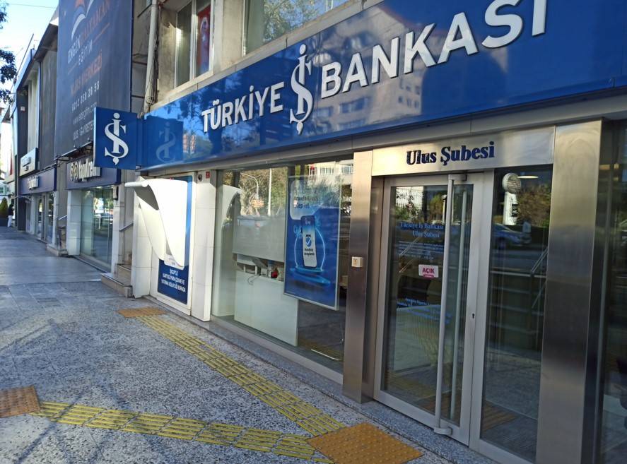 Bankalar yarışta, kesenin ağzı açıldı! Emekliler için son 8 gün 11