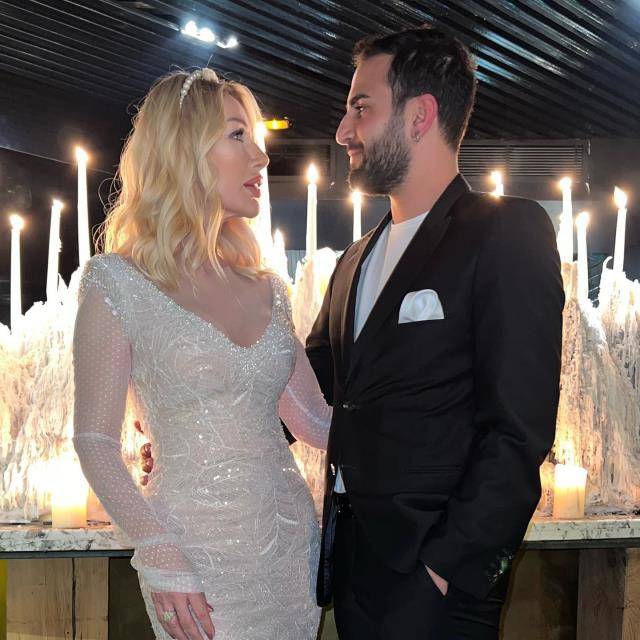 Seda Sayan aşka geldi: Kendisinden 25 yaş küçük kocası için yaptığı paylaşım gündem oldu! 2