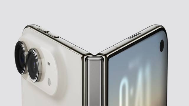 iPhone'dan akıllara zarar yenilik! “İlklerin telefonu” olarak ultra teknoloji Duo'da! 3