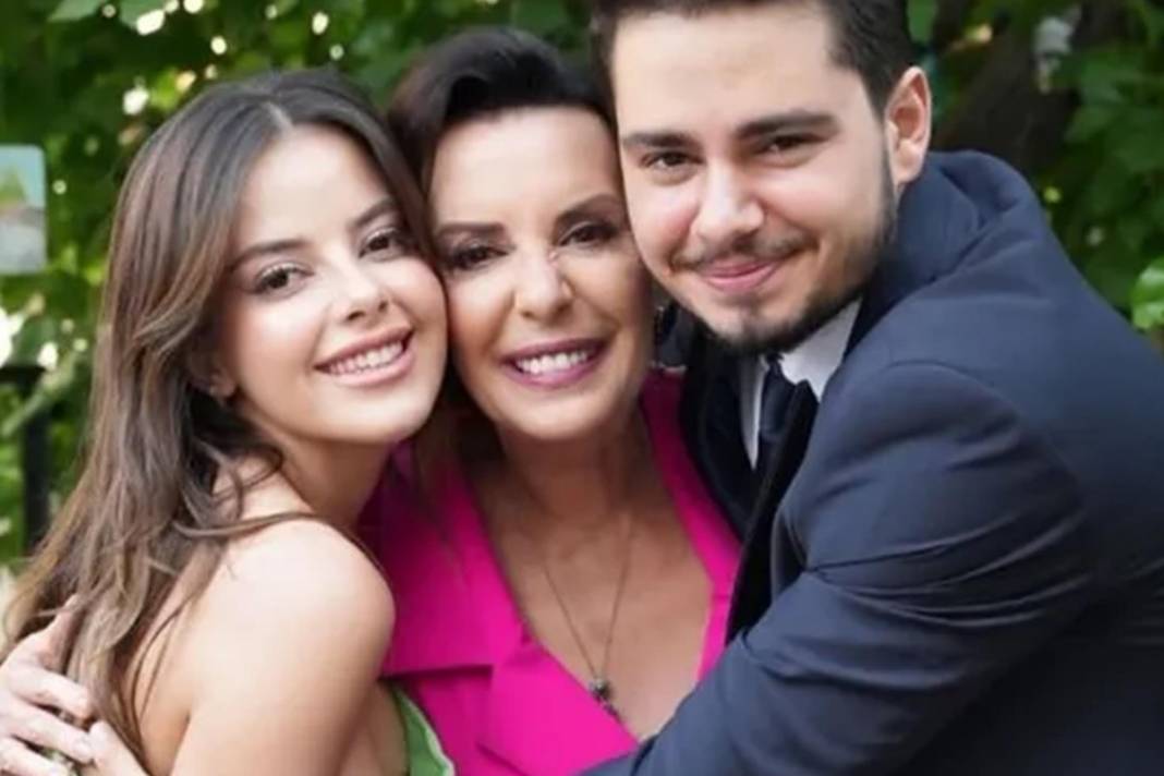 Perihan Savaş'ın gelinine sözleri gündem oldu: Anne demene gerek, teyze demen yeterli... 2