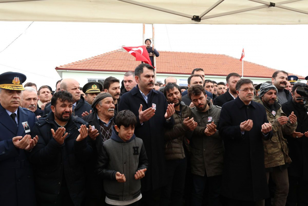 İdlib şehitlerine acı veda! Cenazedeki kareler yürekleri bir daha yaktı 10