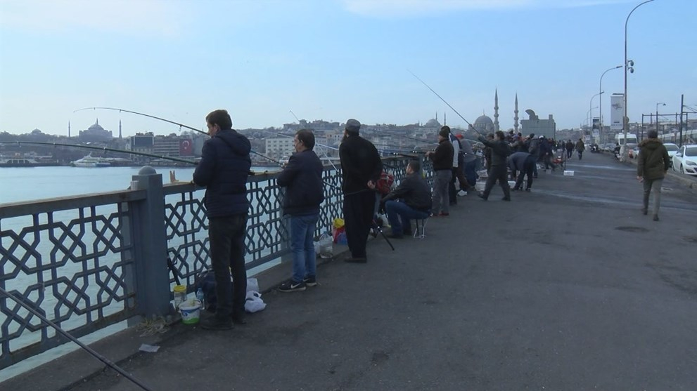 İstanbullular koronavirüse rağmen bugün de sahile akın etti 10