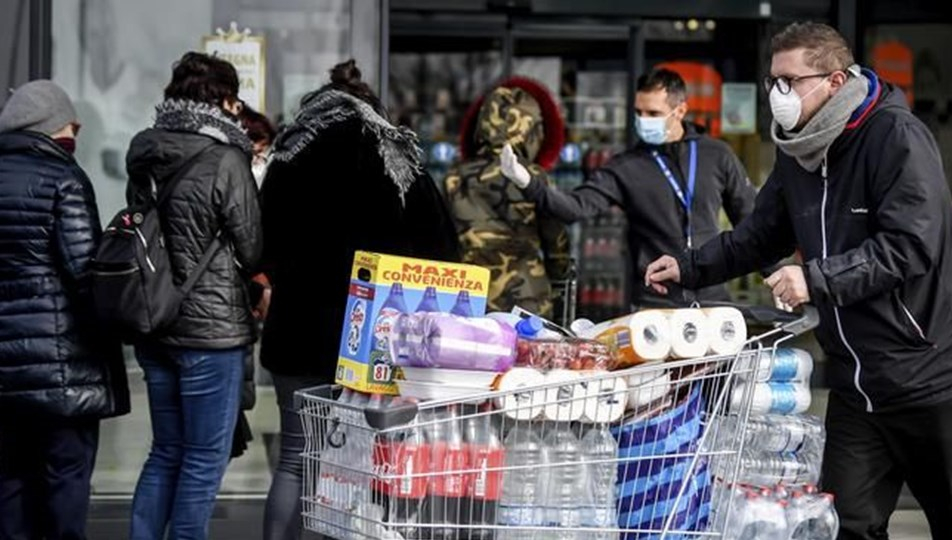 Market alışverişinde koronavirüsten korunmak için nelere dikkat etmeliyiz? 16