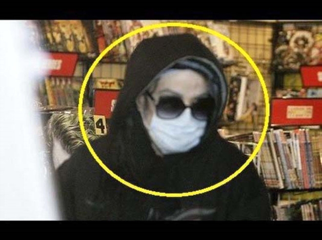 Michael Jackson Yaşıyor mu | Yeni Bir Fotoğrafı Ortaya Çıktı 4