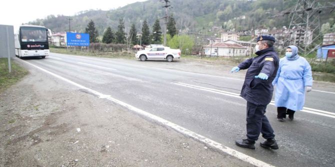 İstanbul'dan Rize'ye giden çift virüsü komşularına bulaştırdı