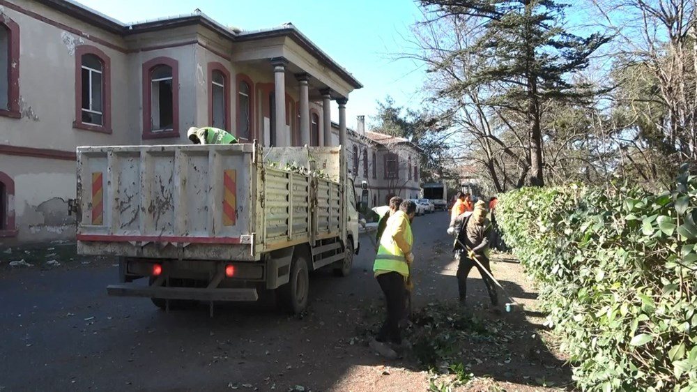 İstanbul'daki tarihi Hadımköy Askeri Hastanesi salgın için kullanılacak 6