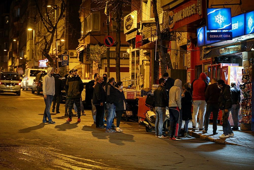 Sokağa çıkma yasağının bitmesiyle işte o şaşırtıcı manzaralar oluştu 2