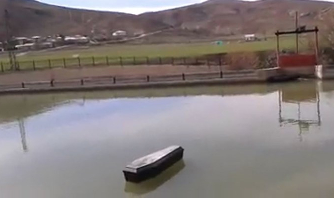 Bayburt'ta yüzen tabutlar korkuya neden oldu! 5