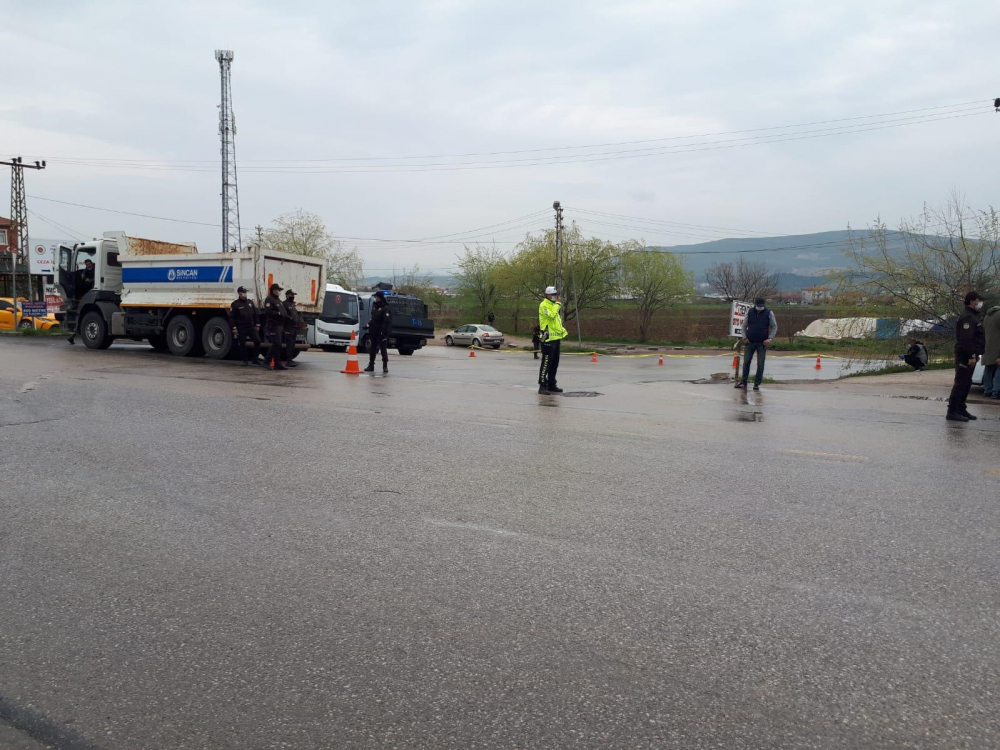 Sincan Cezaevi'ndeki hükümlülerin tahliyesi başladı 4