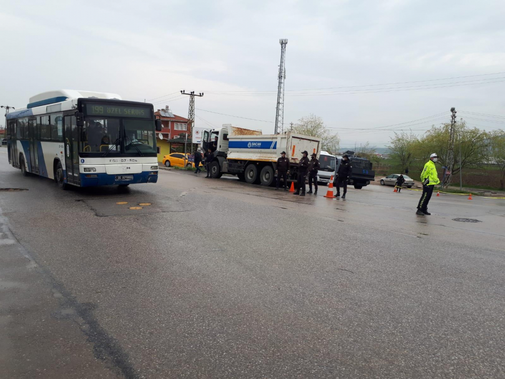 Sincan Cezaevi'ndeki hükümlülerin tahliyesi başladı 5