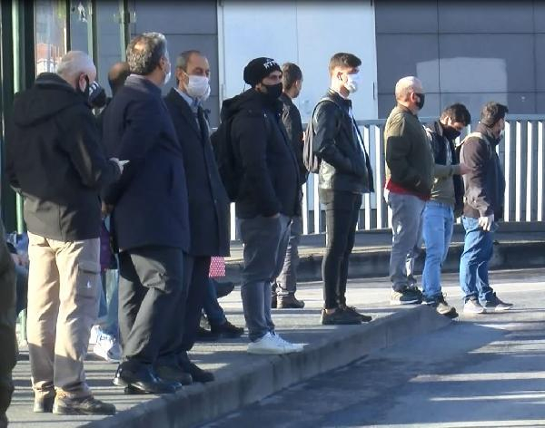 'Sokağa çıkma yasağı' başladı! 15 Temmuz Şehitler Köprüsü havadan görüntülendi 9