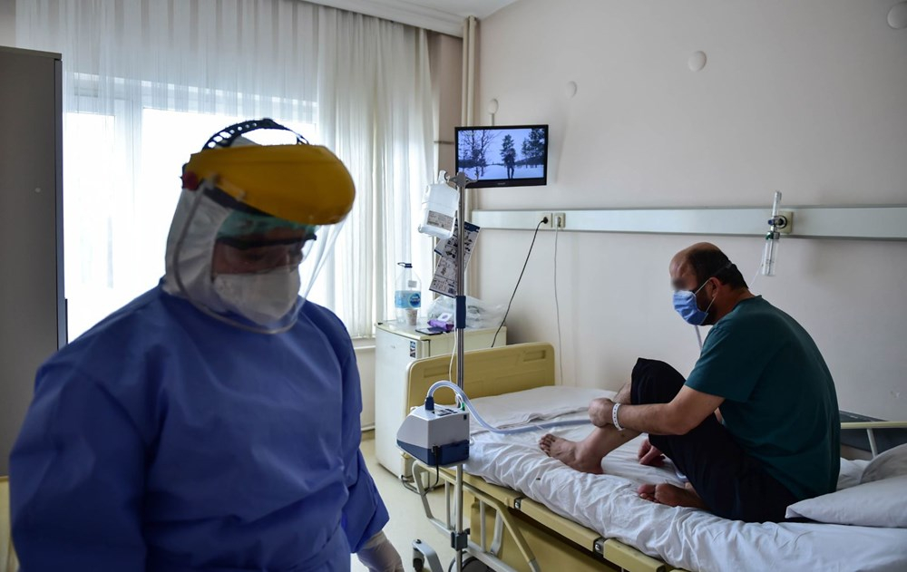 İstanbul'da Kovid-19'a karşı mücadele veren fedakar savaşçılar! 8