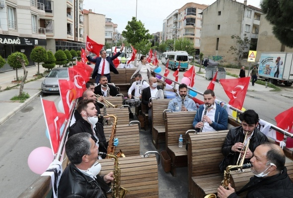 Yurt genelinde Ulusal Egemenlik ve Çocuk Bayramı manzaraları 37