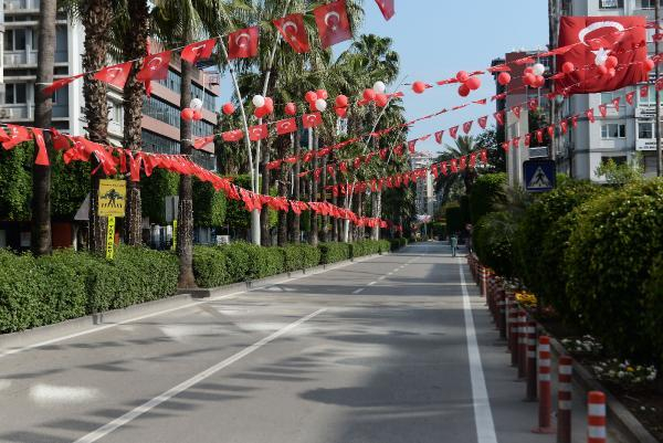Yurt genelinde Ulusal Egemenlik ve Çocuk Bayramı manzaraları 5