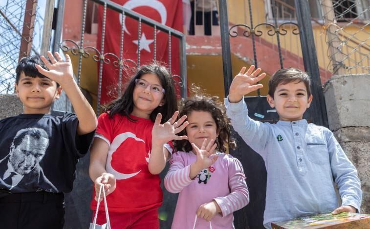 Yurt genelinde Ulusal Egemenlik ve Çocuk Bayramı manzaraları 8
