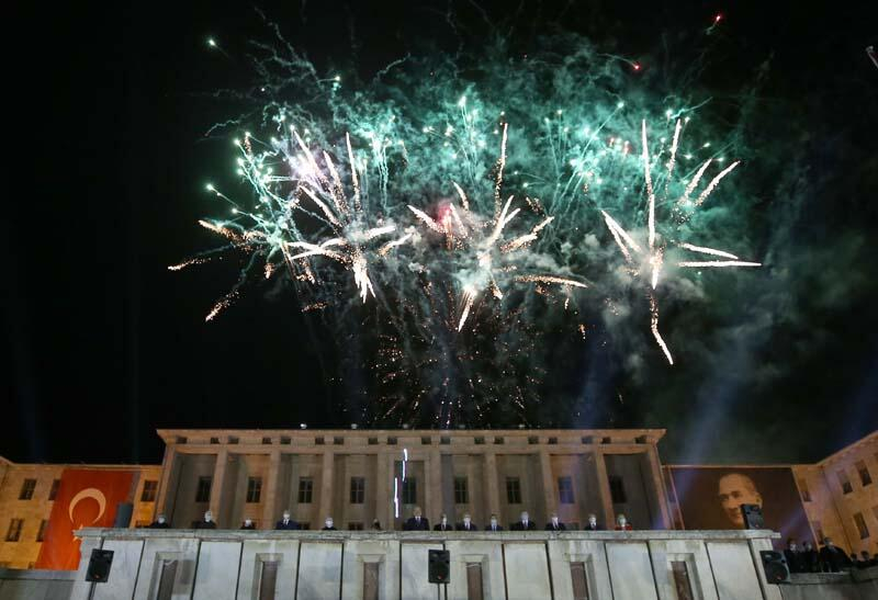 Türkiye Büyük Millet Meclisi'nin açılışının 100. yılı! Meclis’teki kutlamadan fotoğraflar 6
